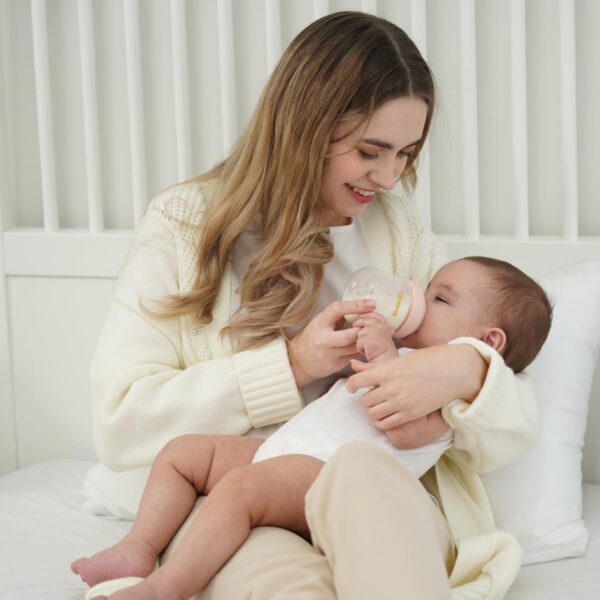 Glass Baby Bottles,Anti Colic Breastfeeding Bottle with Natural Response Nipple Size - Image 2